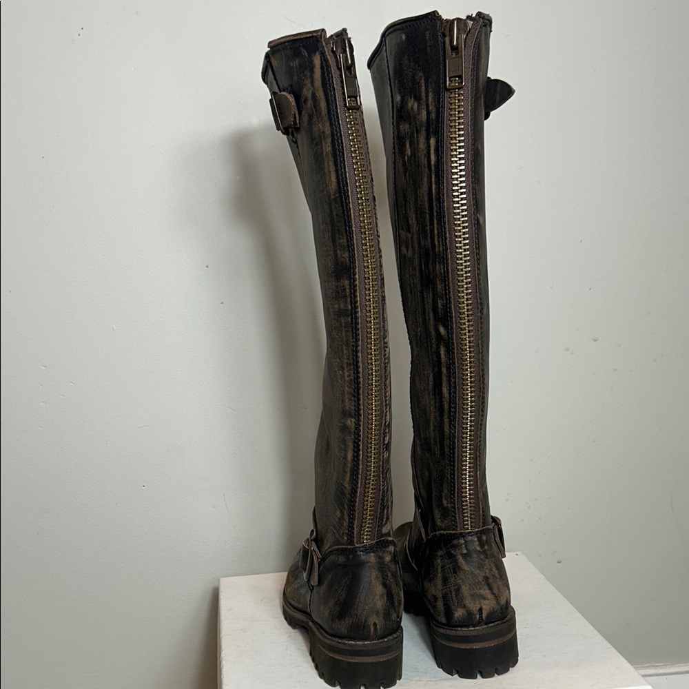 Freebird Distressed Battle Brown Knee-High Boots - Picture 4 of 8